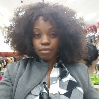 Jenny Beauty Supply - A wig I liked...This wig would be bad once you shape it and stretch it a little. - Cosmetics & Beauty Supply Near Me - Dallas, Texas Jenny Beauty Supply - A wig I liked...This wig would be bad once you shape it and stretch it a little. - Cosmetics & Beauty Supply Near Me - Dallas, Texas