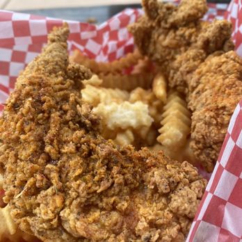 Lou's Luncheonette - Chicken tenders - Barbeque Near Me - Sonoma, California