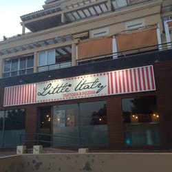 Little Italy - Entrada del restaurante