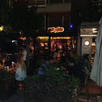 Cafe Plaza - Cafes Near Me - İzmir, 35 Cafe Plaza - Cafes Near Me - İzmir, 35