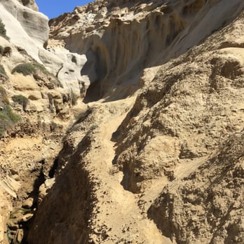 La Jolla Trail - Scariest part of the hike (for me at least) - Hiking Near Me - La Jolla, California La Jolla Trail - Scariest part of the hike (for me at least) - Hiking Near Me - La Jolla, California
