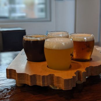 Sibling Revelry Brewing - Flight - Breweries Near Me - Westlake, Ohio Sibling Revelry Brewing - Flight - Breweries Near Me - Westlake, Ohio