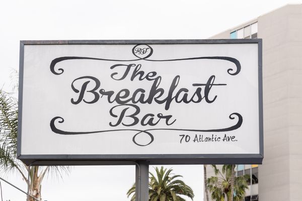 The Breakfast Bar by null