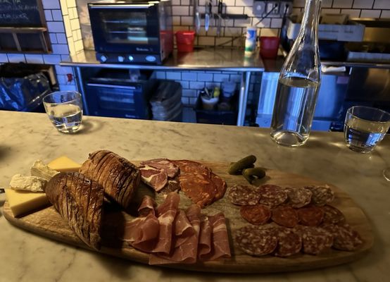 Vanguard Wine Bar (Upper West Side) by null
