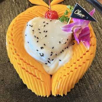 Chico Thai Cuisine - Mango Sweet Sticky Rice with Mango - Thai Near Me - Chico, California
