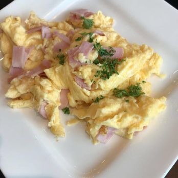 Background Frech - 47 Portion Rührei mit Schinkenstreifen 3,60€ - Bakeries Near Me - Böblingen, BW