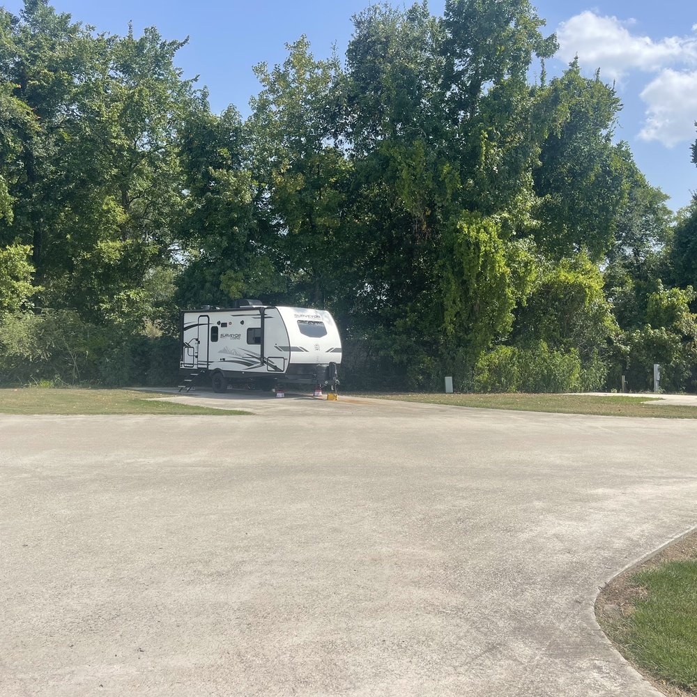 Houston Leisure RV Resort - Spot 315 - Campgrounds Near Me - Highlands, Texas Houston Leisure RV Resort - Spot 315 - Campgrounds Near Me - Highlands, Texas