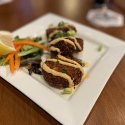 Riptide Marine Pub Grill & Catering - Crab cakes