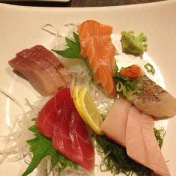 Kirala - Deluxe sashimi dinner - Sushi Bars Near Me - Berkeley, California