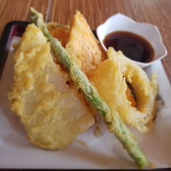 Zakuro - Sushi Bars Near Me - Lincoln, California Zakuro - Sushi Bars Near Me - Lincoln, California