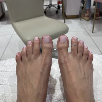 Canvas Nails & Spa - Pedi - little messy/lumpy - Nail Salons Near Me - Chandler, Arizona Canvas Nails & Spa - Pedi - little messy/lumpy - Nail Salons Near Me - Chandler, Arizona