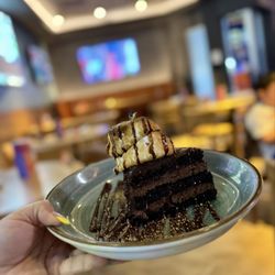 Dave & Buster's Orlando - S'mores Cheesecake tasted more like S'mores chocolate cake and not really like cheesecake.