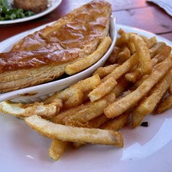 Keating Channel Pub & Grill - Pubs Near Me - Toronto, Ontario Keating Channel Pub & Grill - Pubs Near Me - Toronto, Ontario