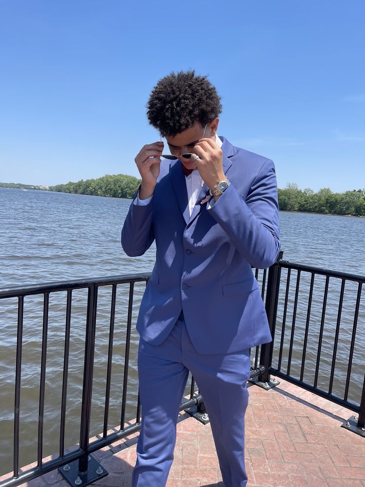 SUIT MART Updated September 2024 10 Photos & 11 Reviews 2300 E