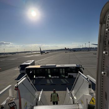 İstanbul Havalimanı - Deplaning after our flight from LHR - Airports Near Me - Istanbul, 34 İstanbul Havalimanı - Deplaning after our flight from LHR - Airports Near Me - Istanbul, 34