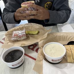 New England Clam Chowder Soup