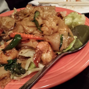 Thai Ghang Waan - Drunken Noodles - Thai Near Me - Springfield, Virginia Thai Ghang Waan - Drunken Noodles - Thai Near Me - Springfield, Virginia