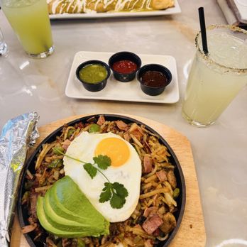 Girasol Breakfast and Brunch - Meat lovers skillet - Coffee & Tea Near Me - Phoenix, Arizona Girasol Breakfast and Brunch - Meat lovers skillet - Coffee & Tea Near Me - Phoenix, Arizona