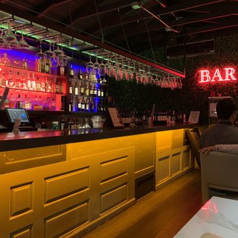 Caffe Concerto - Bar area - Pizza Near Me - Los Angeles, California
