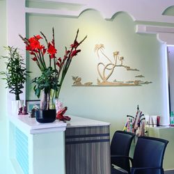 user provided New Nail Bar photo