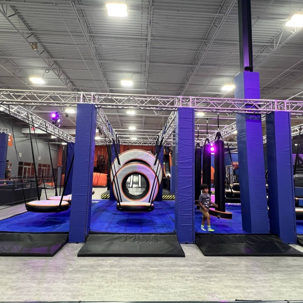 Sky Zone Trampoline Park - Trampoline Parks Near Me - Huntington Beach, California Sky Zone Trampoline Park - Trampoline Parks Near Me - Huntington Beach, California
