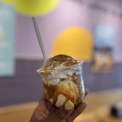 Van Leeuwen Ice Cream - Fort Worth - Caramel Cone Sundae