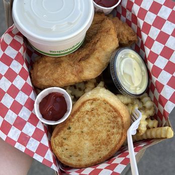 Hen House - Double Cluck - Chicken Shop Near Me - Portland, Oregon Hen House - Double Cluck - Chicken Shop Near Me - Portland, Oregon
