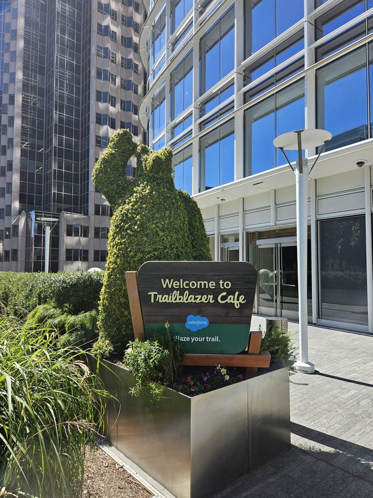 Trailblazer Cafe Logo