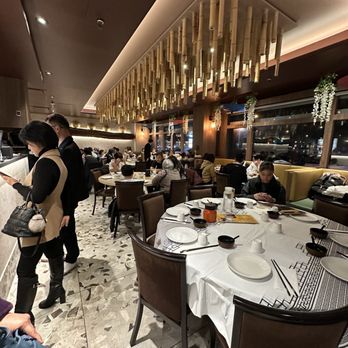 Saigon Star - Inside vibe - Vietnamese Near Me - Richmond Hill, Ontario Saigon Star - Inside vibe - Vietnamese Near Me - Richmond Hill, Ontario