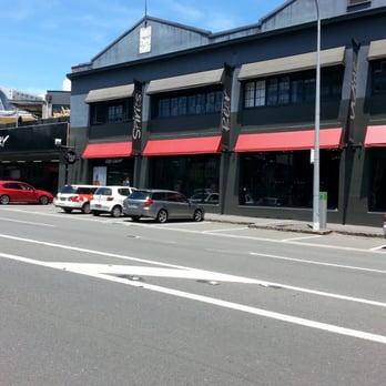 Glengarry - Big store - Beer, Wine & Spirits Near Me - Auckland, AUK