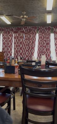 Chris' Bar-B-Que by null