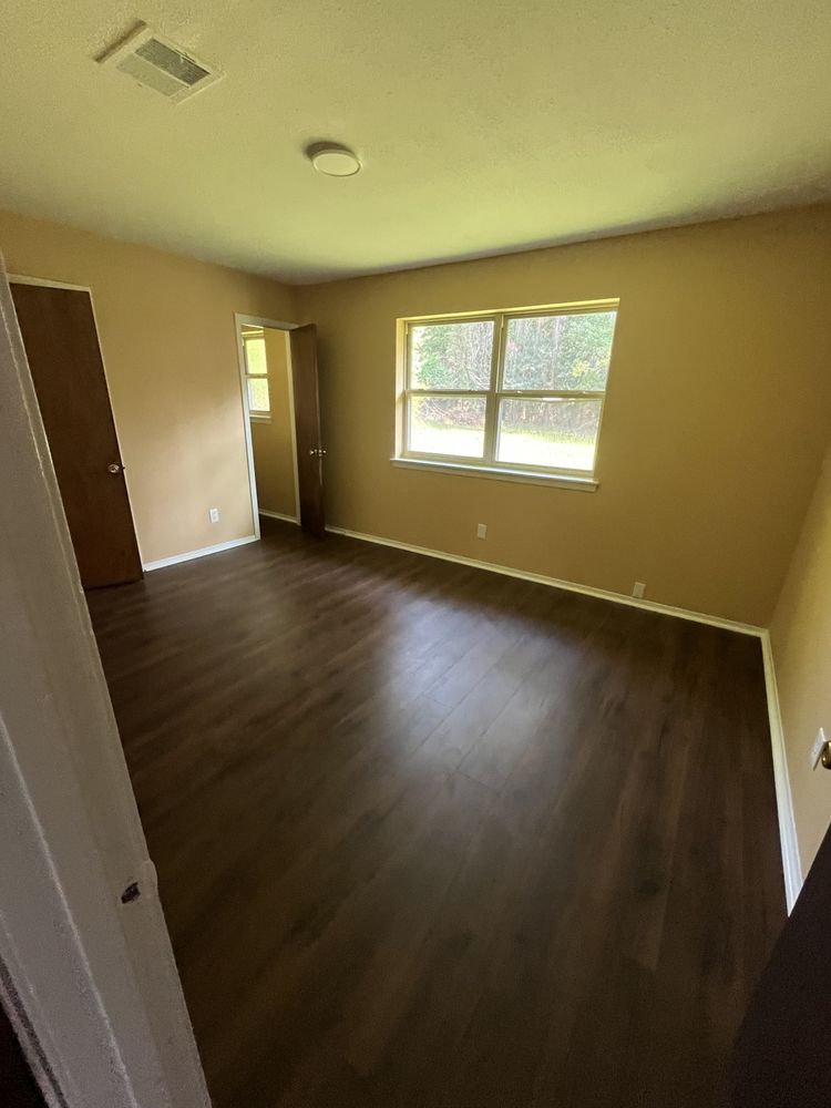 Slide of GreenVista Home Improvement