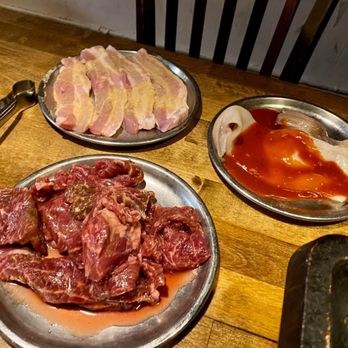 Mr Kimchi - Golf Road - Korean Near Me - Mount Prospect, Illinois