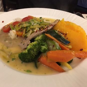 Amici Restaurant - Veal dish with assorted fresh vegetables - Italian Near Me - Cherry Hill, New Jersey
