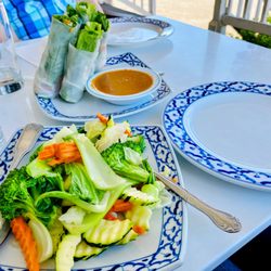 Thai Duvall - Steamed veggies and fresh rice rolls with peanut sauce
