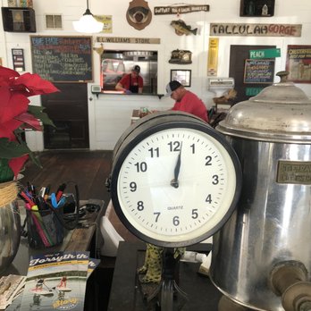 The Whistle Stop Cafe - Stepping back in time - American Near Me - Juliette, Georgia The Whistle Stop Cafe - Stepping back in time - American Near Me - Juliette, Georgia