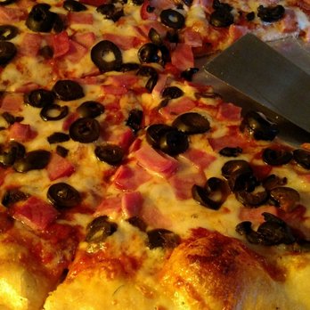 Satchel's Pizza - Medium pizza - black olives and ham - Pizza Near Me - Gainesville, Florida Satchel's Pizza - Medium pizza - black olives and ham - Pizza Near Me - Gainesville, Florida
