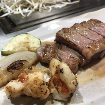 Restaurant SUNTORY - angus sirloin + lobster + veggies - Japanese Near Me - Honolulu, Hawaii