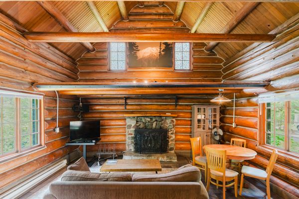 LOGE Alta Crystal by null