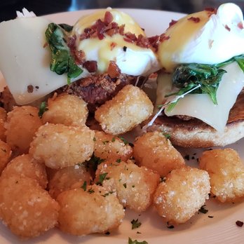 Bay Local Eatery - Fried Chicken Benedict - New American Near Me - Virginia Beach, Virginia