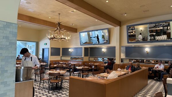 Park Tavern on Washington Square by null