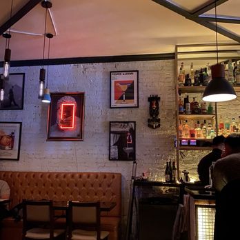 Shaken not Stirred  - Cocktail Bars Near Me - New York, New York