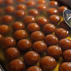 Swagat - West Madison - Gulab Jamun