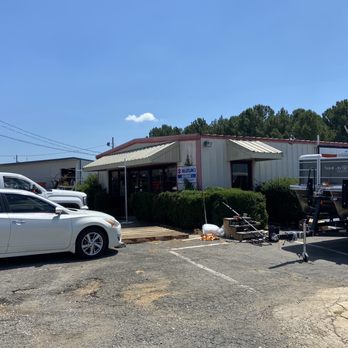 Arkansas Marine - Front entrance - Boat Repair Near Me - Bryant, Arkansas Arkansas Marine - Front entrance - Boat Repair Near Me - Bryant, Arkansas