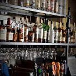 Mad House Comedy Club - Our full bar enhances the humor