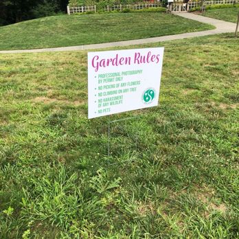 Deep Cut Gardens - Botanical Gardens Near Me - Middletown, New Jersey