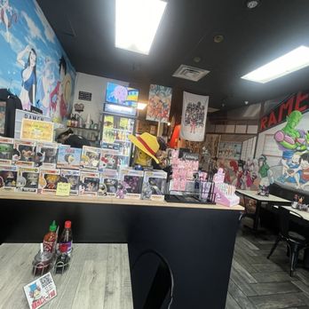 Ramen vs Pho - Inside facing kitchen - Vietnamese Near Me - Fresno, California