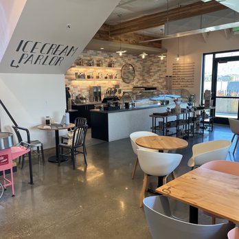 MoJoe's - Ice cream parlor in the back corner - Coffee & Tea Near Me - Roseville, California MoJoe's - Ice cream parlor in the back corner - Coffee & Tea Near Me - Roseville, California