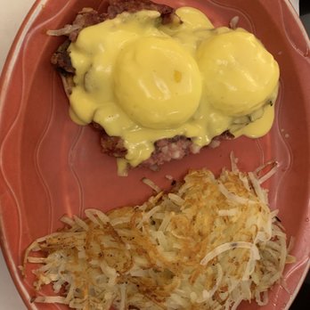 Christie's - Mr O'Malley Benedict - Breakfast & Brunch Near Me - Burlingame, California Christie's - Mr O'Malley Benedict - Breakfast & Brunch Near Me - Burlingame, California