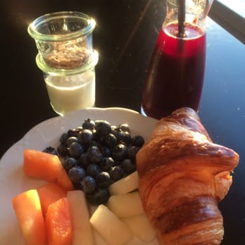 Copenhagen Marriott Hotel - Breakfast at lounge - Hotels Near Me - Copenhagen, 84